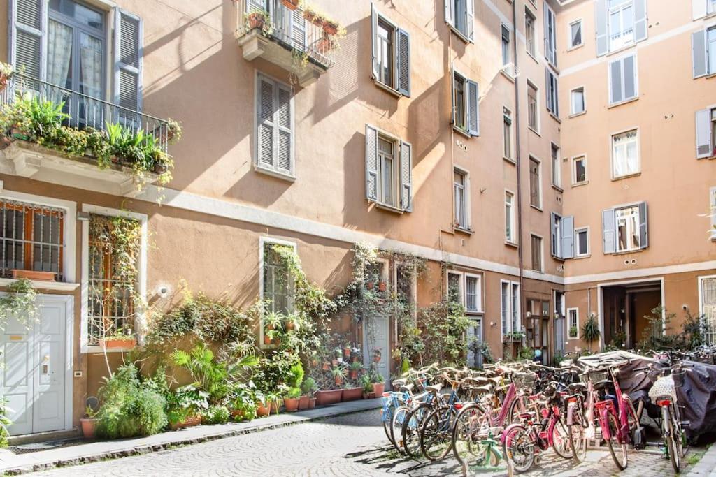 Comfortable Flat In Porta Romana Милано Екстериор снимка
