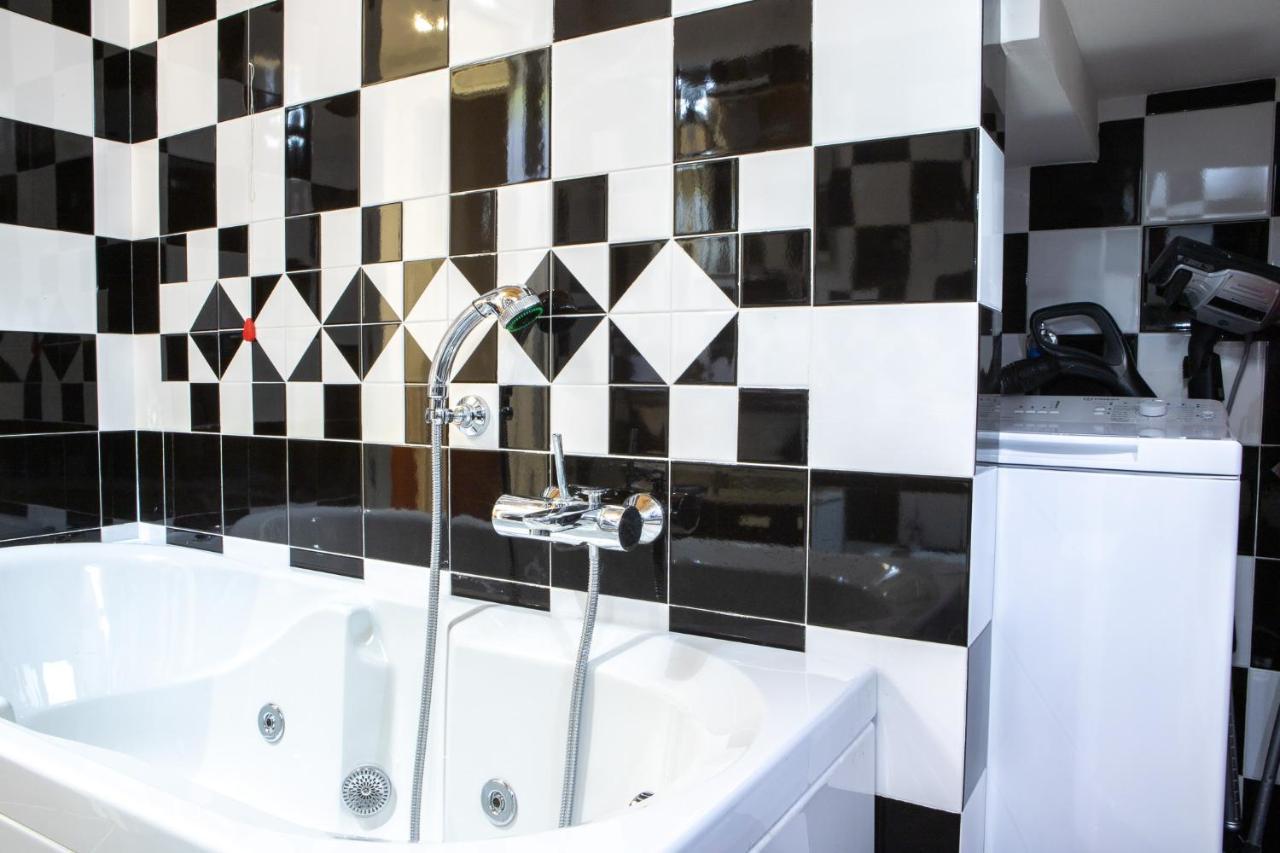 Comfortable Flat In Porta Romana Милано Екстериор снимка