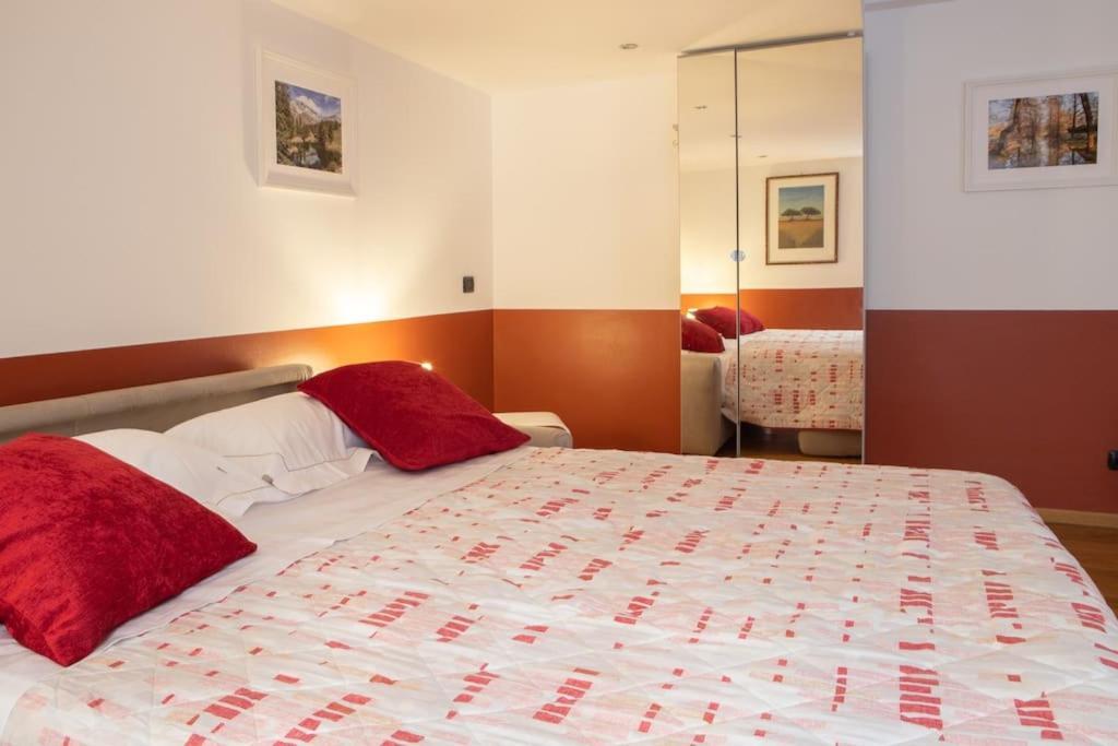 Comfortable Flat In Porta Romana Милано Екстериор снимка